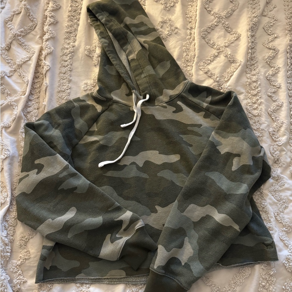 PINK Camouflage Cropped Hoodie